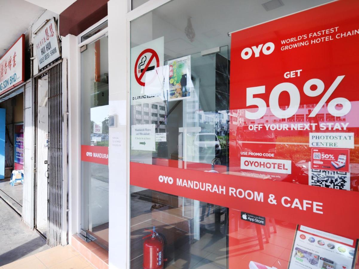 OYO 836 Mandurah Room&Cafe Near Hospital Umum Sarawak Kuching Luaran gambar